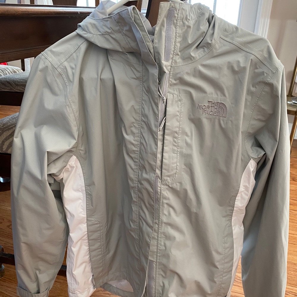 North Face Windbreaker/Raincoat